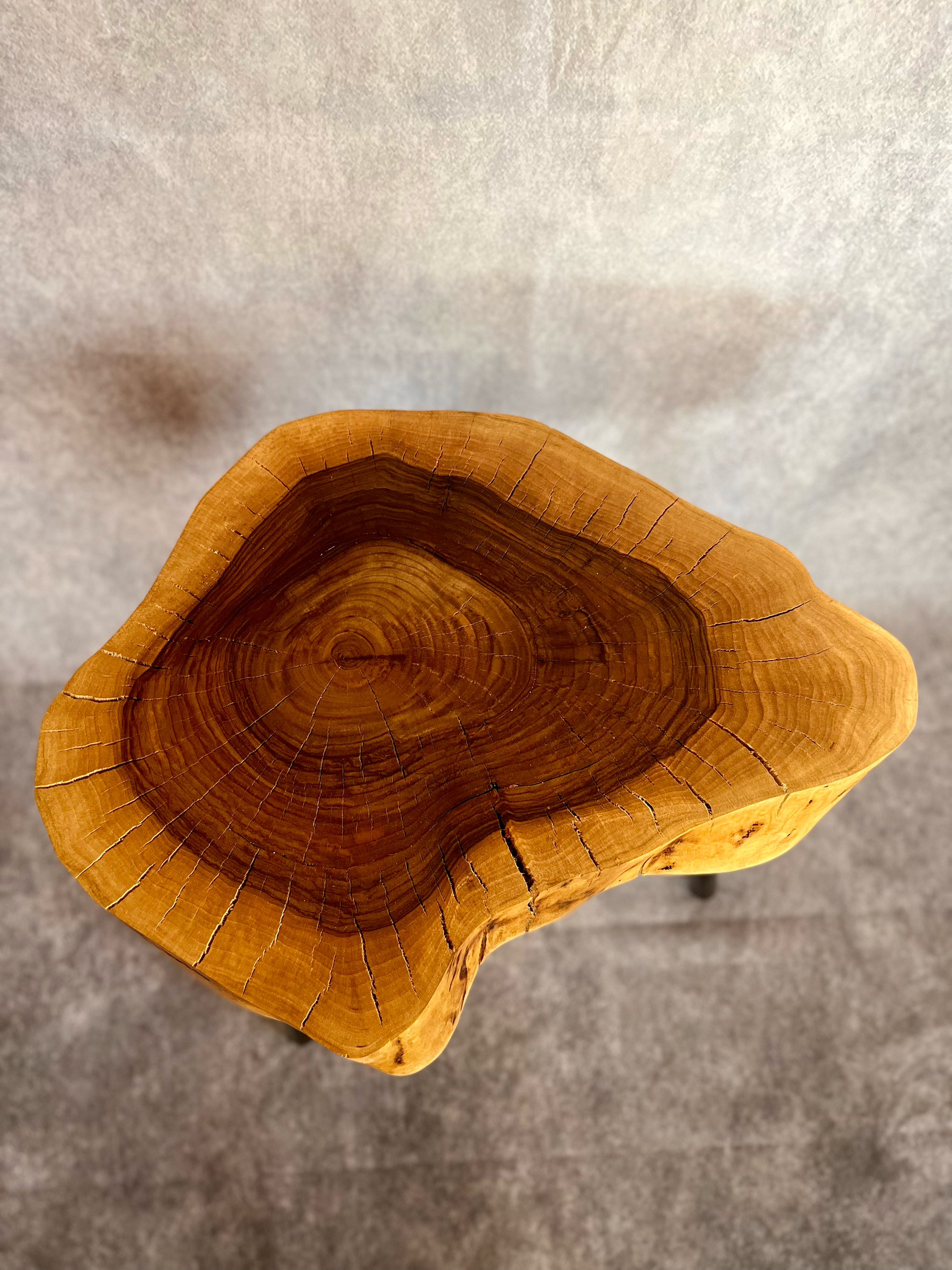 Stolek Hvězdlice L 10