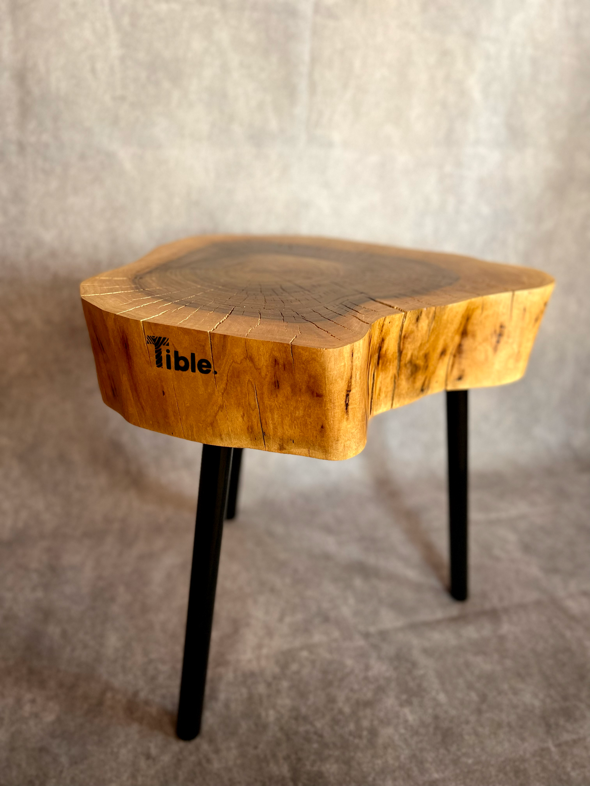 Stolek Hvězdlice L 10